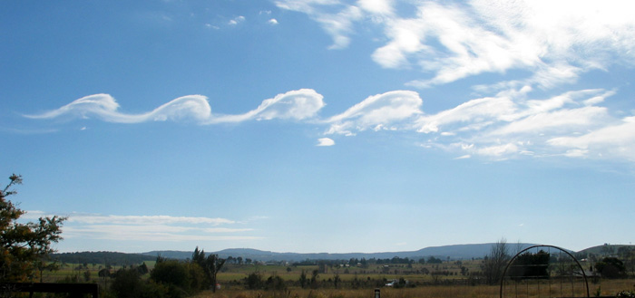 Kelvin-Helmholtz clouds